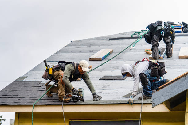 Professional Roofing technician working in Hicksville, NY